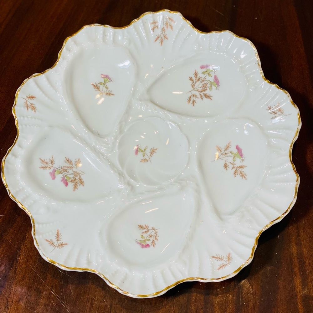 Pretty Oyster Plate